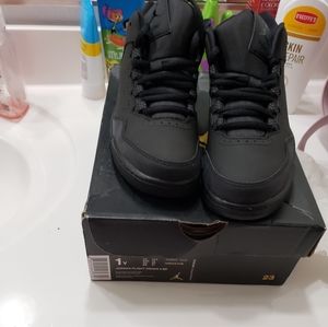 Boys youth Jordan flights